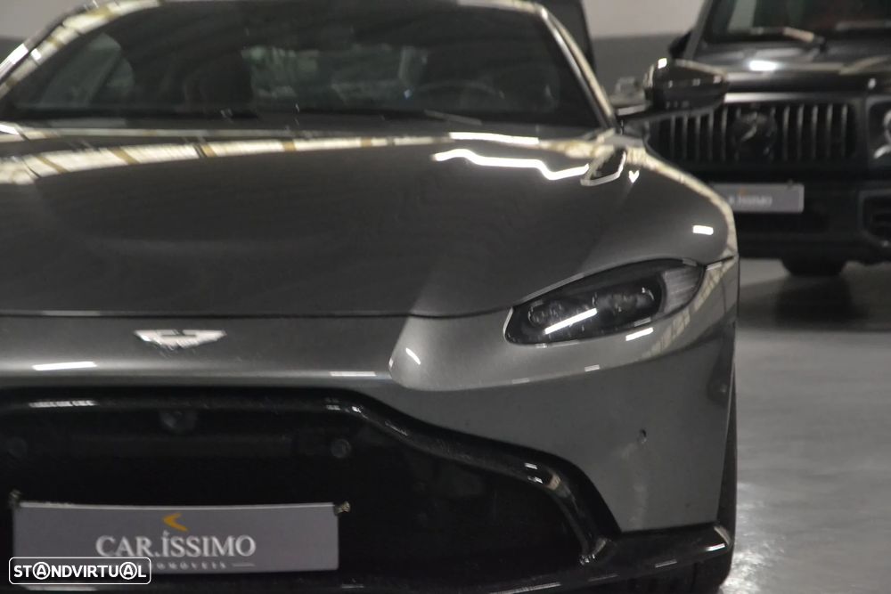 Aston Martin Vantage Coupe V8 - 17