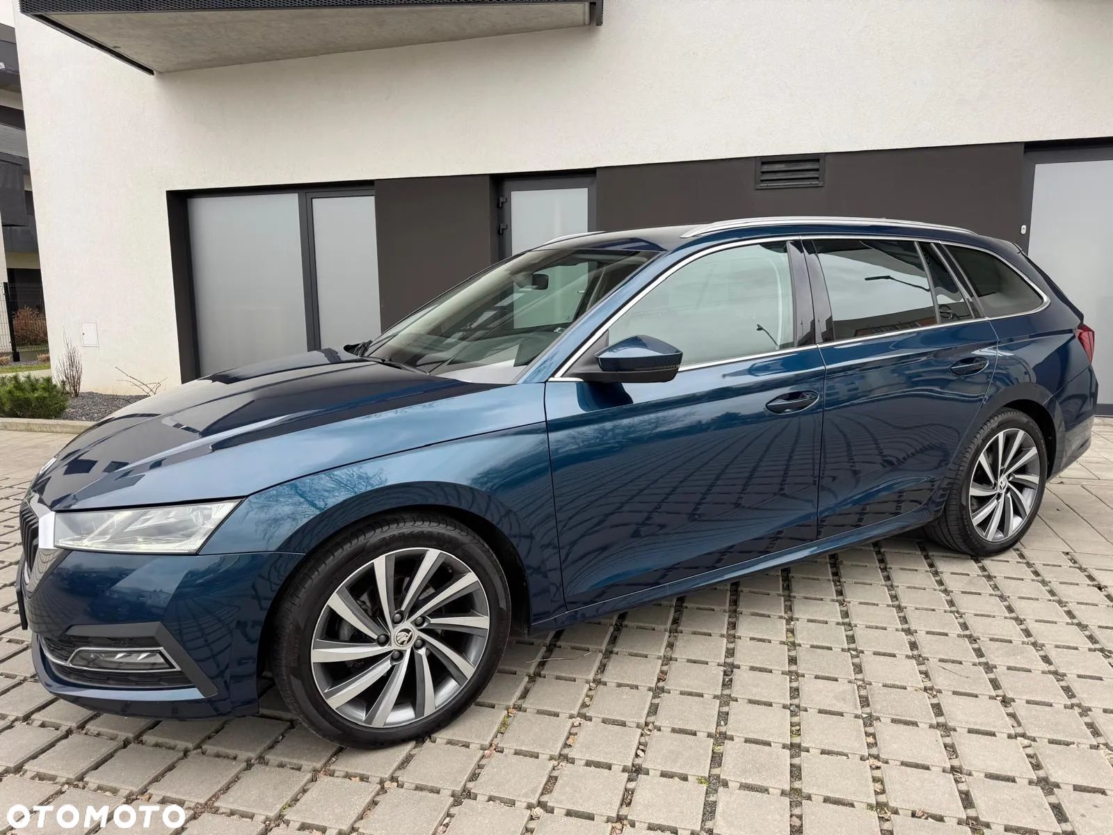 Skoda Octavia 2.0 TDI Style DSG - 1