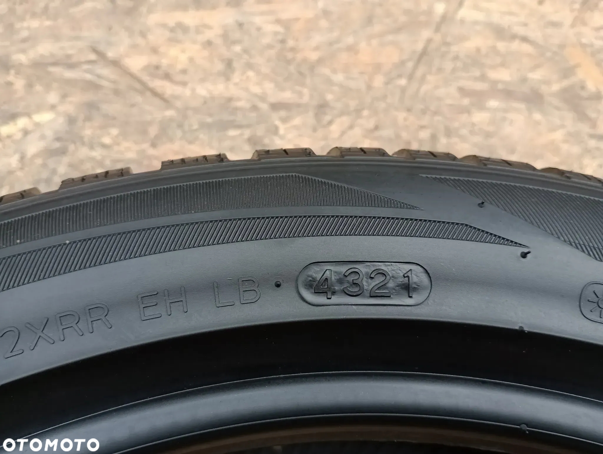 OPONA WIELOSEZONOWA 1x 225/45 R17 94W LAUFEN G FIT 4S - 9