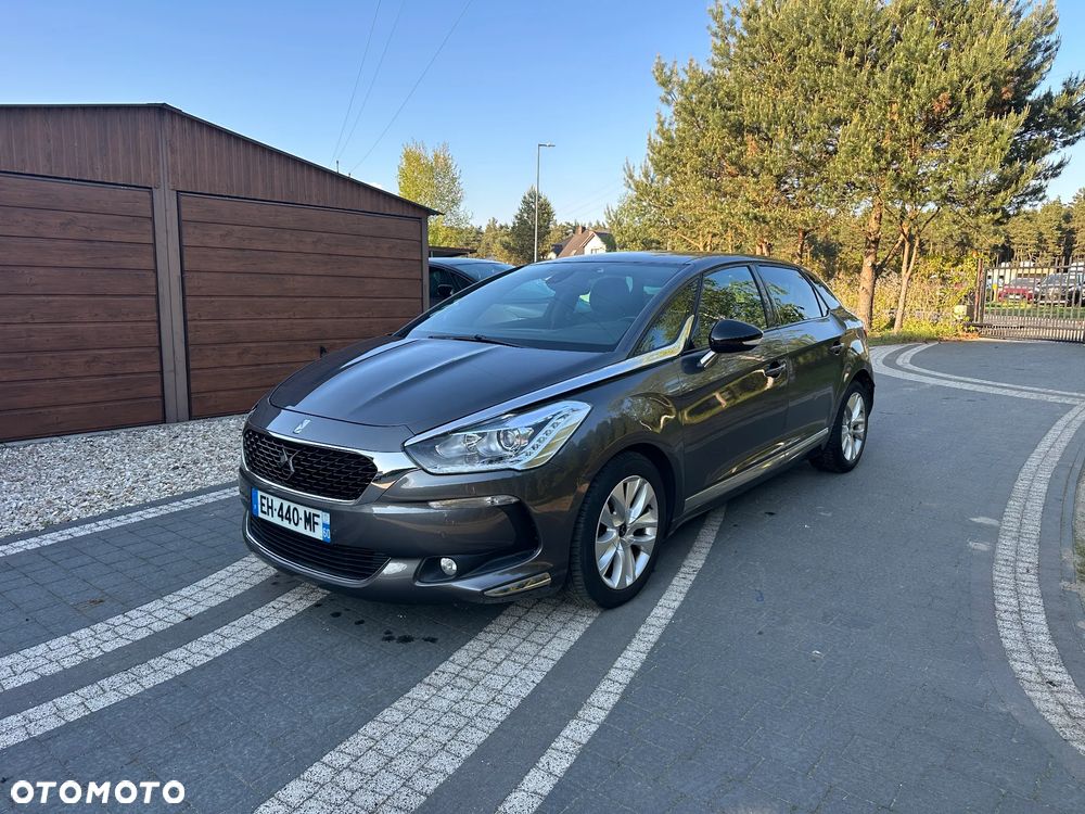 DS Automobiles DS 5 - 11