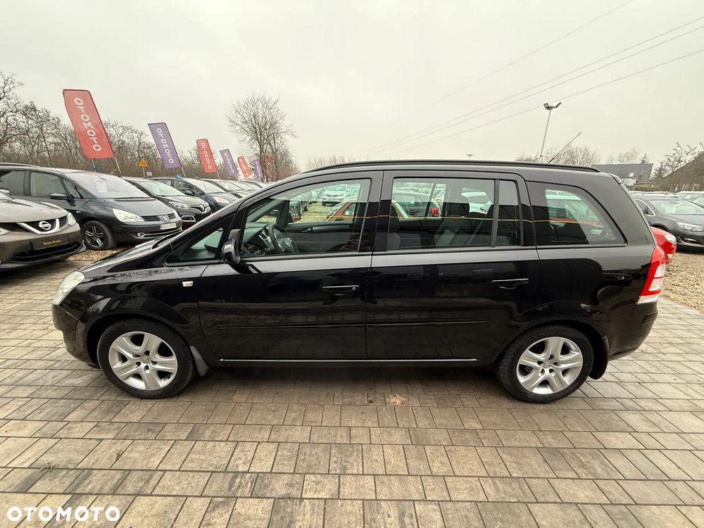Opel Zafira 1.8 Cosmo - 21