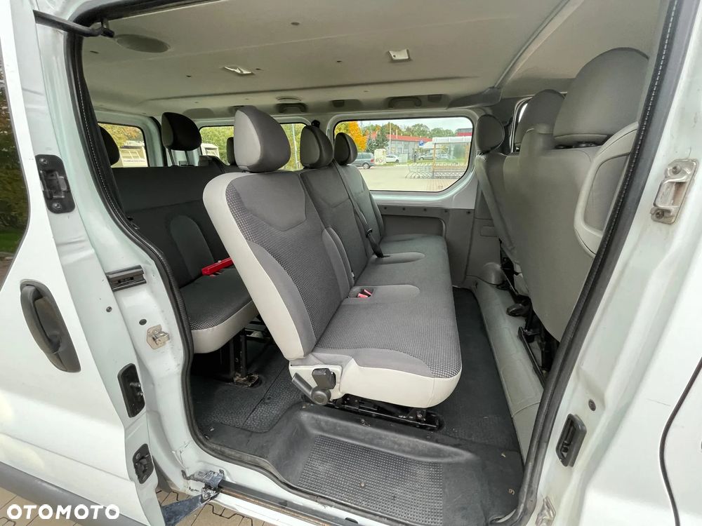 Opel Vivaro L2H1 2.9t Edition - 12