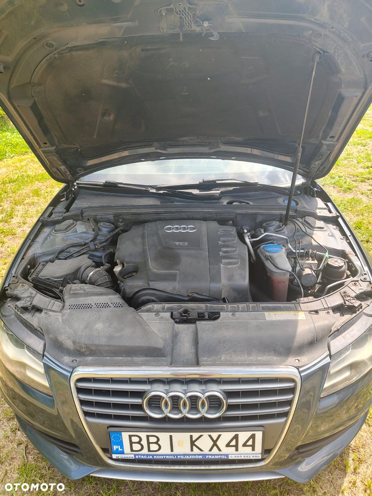 Audi A4 Avant 2.0 TDI - 23