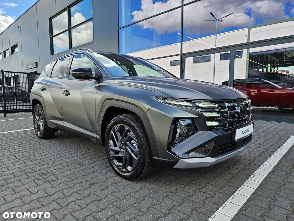 Hyundai Tucson 1.6 T-GDi HEV Smart Black 2WD - 5