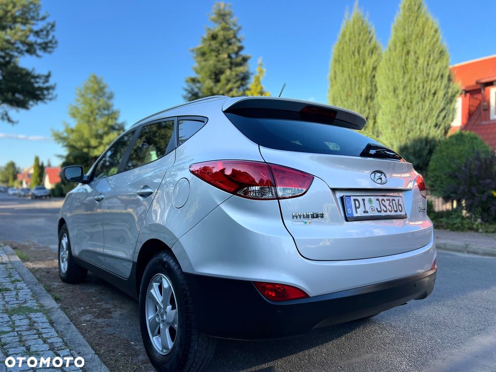 Hyundai ix35 1.6 2WD UEFA EURO 2012 Edition - 15
