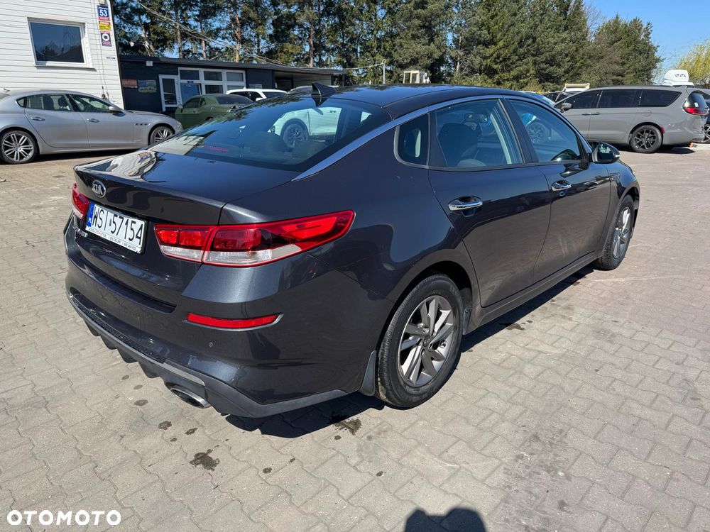 Kia Optima - 3