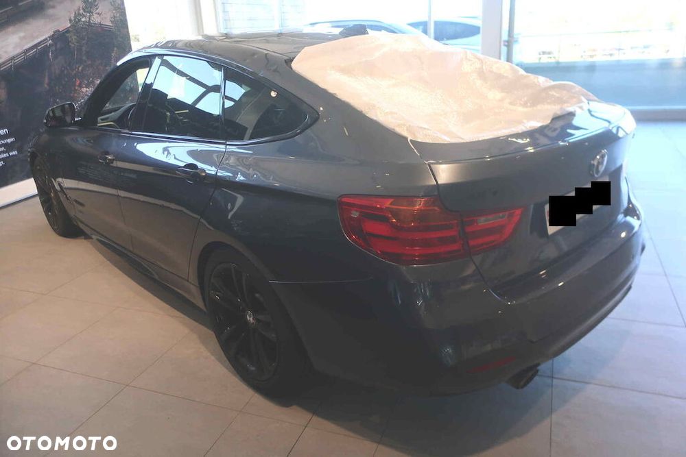 BMW 3GT 335i xDrive - 4