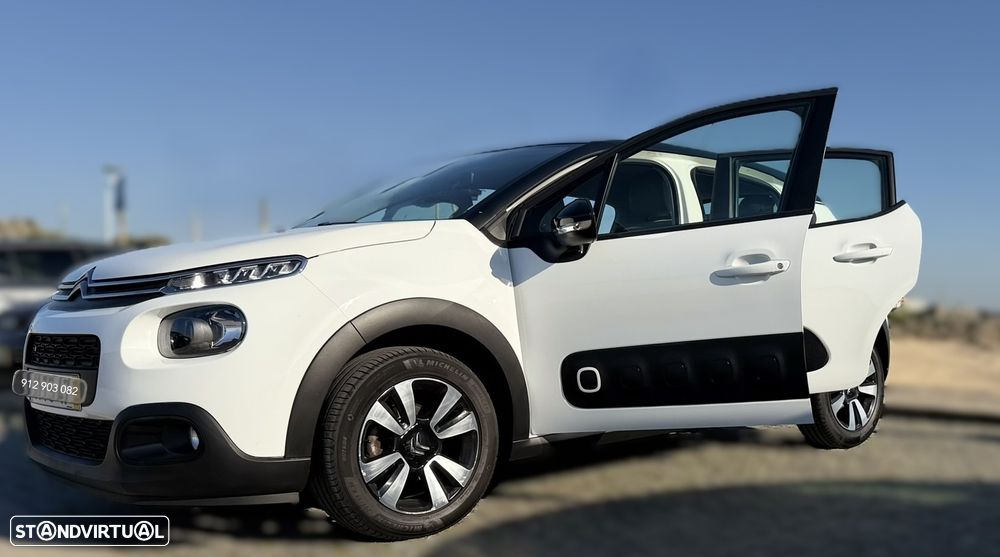 Citroën C3 1.2 PureTech Shine EAT6 - 3