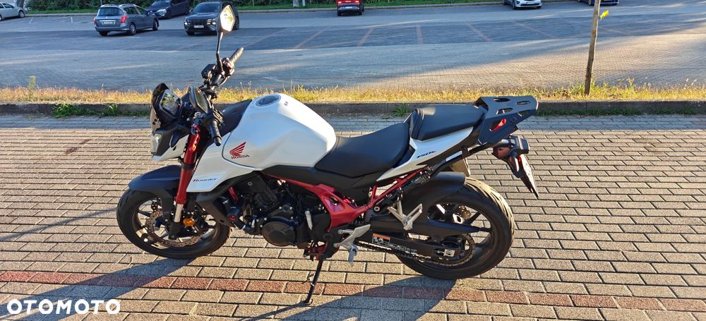 Honda Hornet - 17