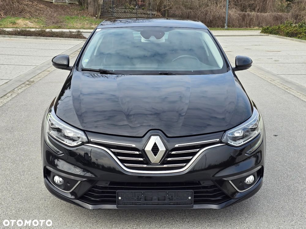 Renault Megane BLUE dCi 115 BOSE EDITION - 16