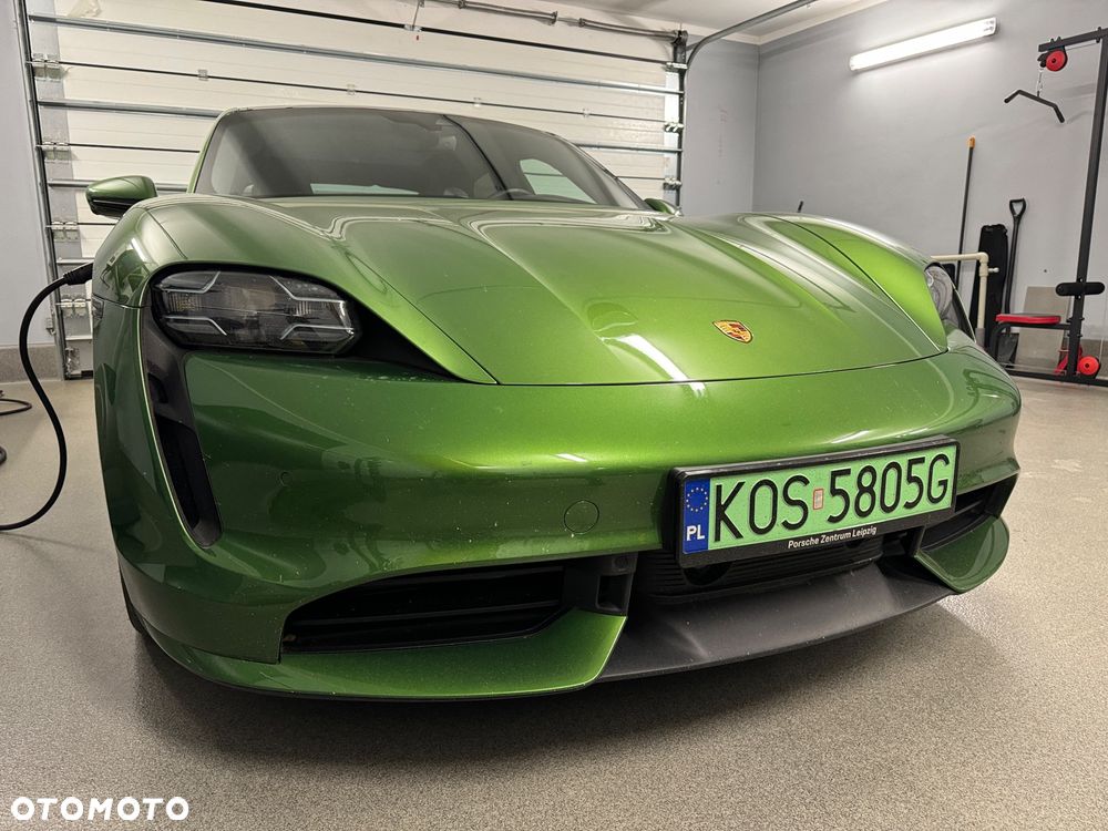 Porsche Taycan - 2