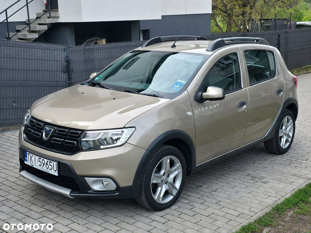 Dacia Sandero Stepway - 1