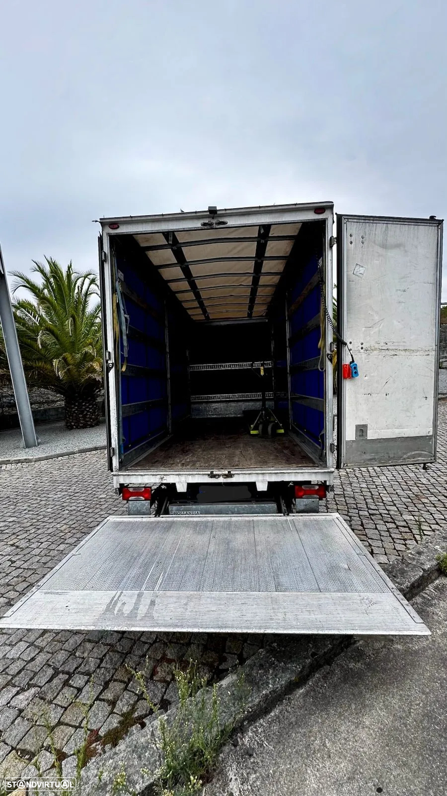 Iveco 35C15 3.0 LONAS C/PLATAFORMA - 8