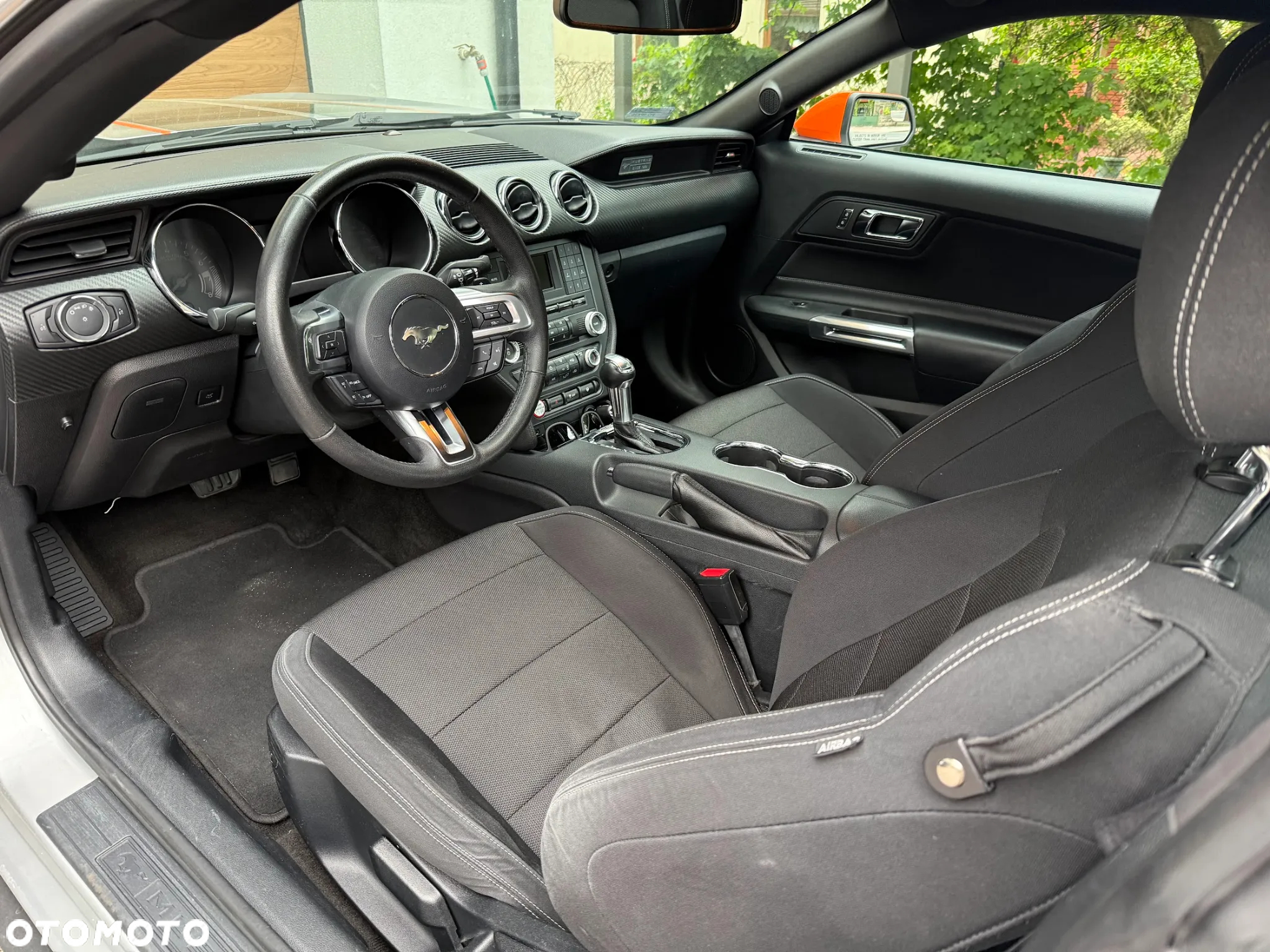 Ford Mustang 3.7 V6 - 8