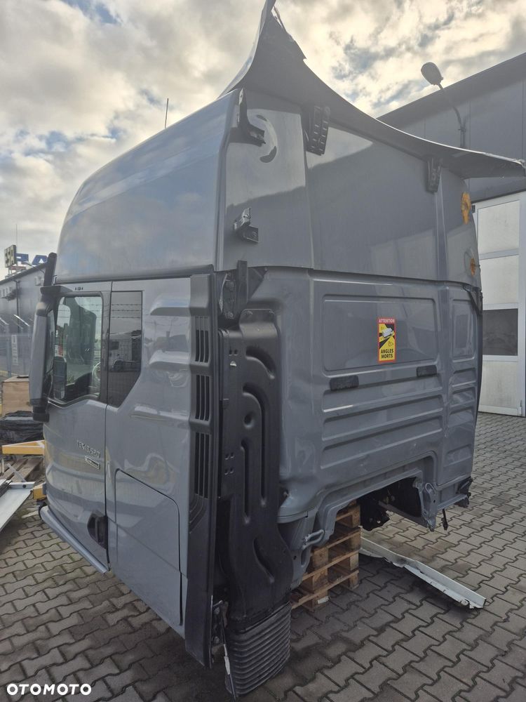 MAN TGX - 4