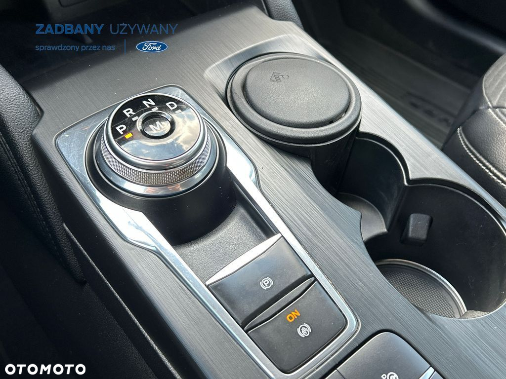 Ford Kuga - 21