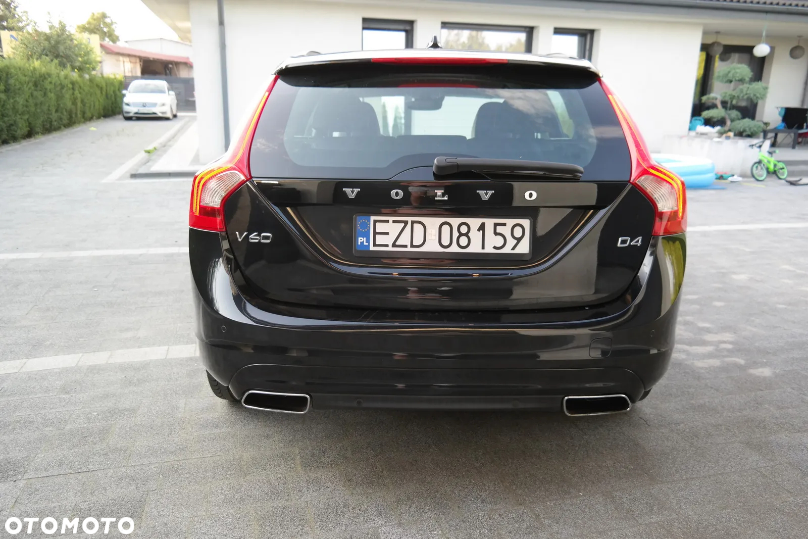 Volvo V60 D4 Drive-E R-Design Momentum - 8