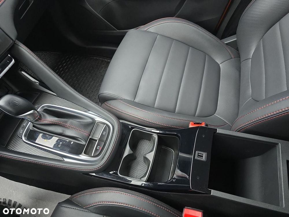 MG ZS 1.0 T-GDI Exclusive - 16