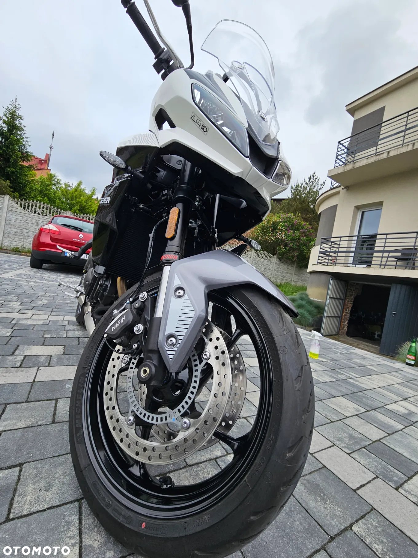 Triumph Tiger - 7