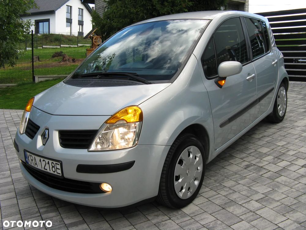 Renault Modus 1.4 Luxe Privilege - 3