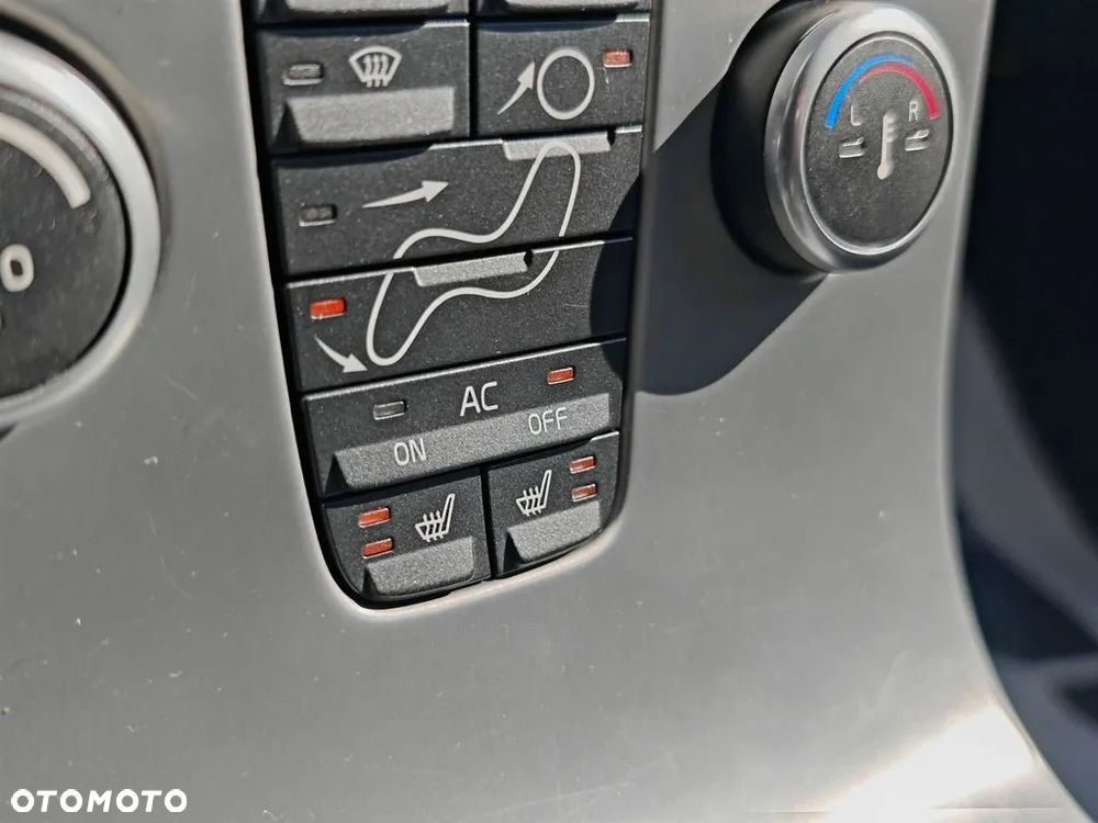 Volvo V50 2.0D DPF Momentum - 34