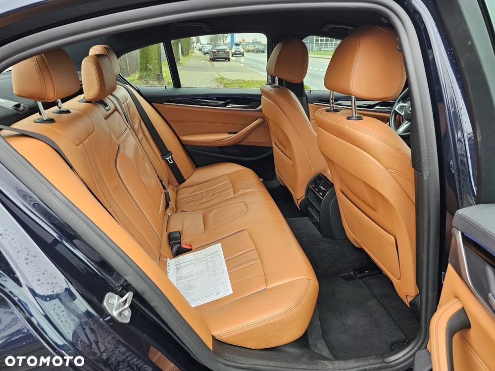 BMW Seria 5 - 22
