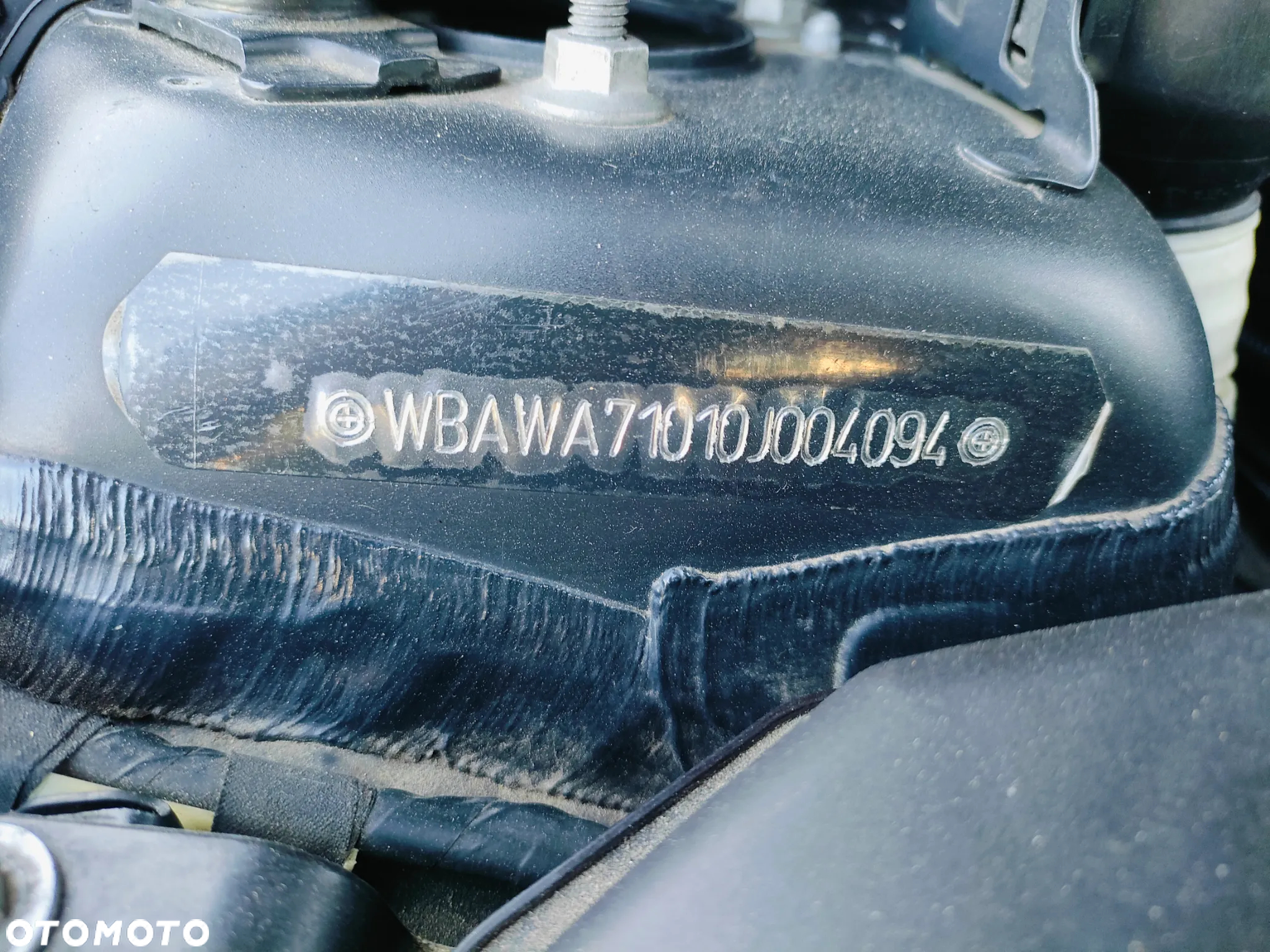 BMW Seria 3 320i - 4
