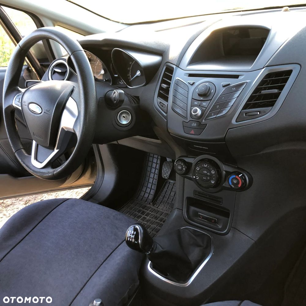 Ford Fiesta 1.0 EcoBoost Trend - 6