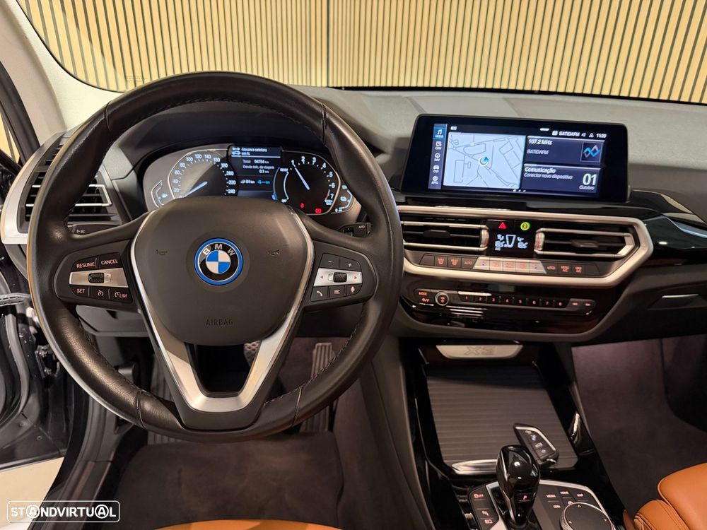 BMW X3 30 e xDrive Line Luxury - 8