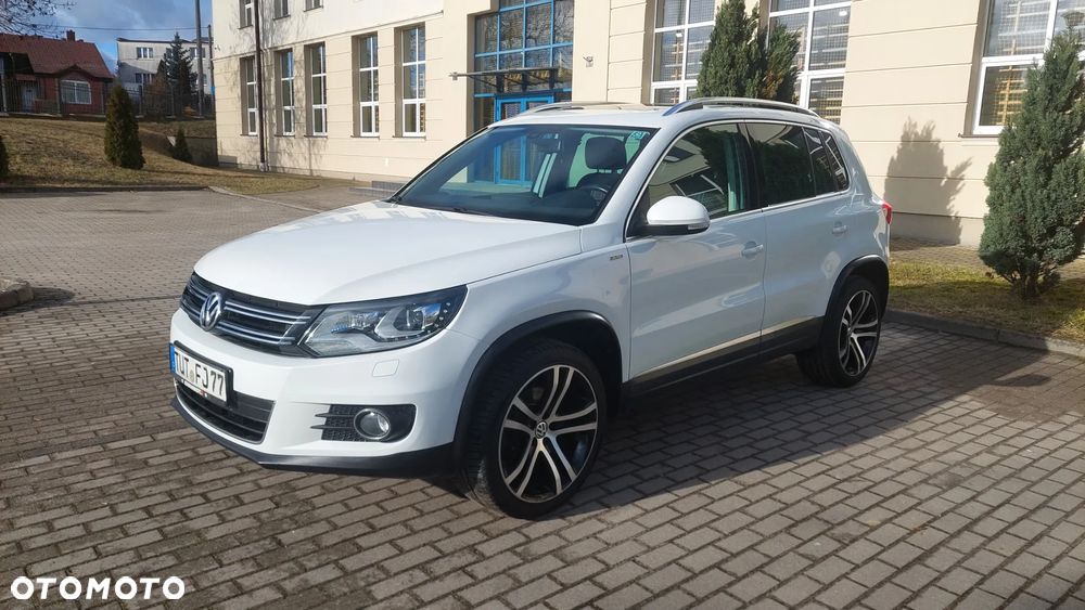 Volkswagen Tiguan 2.0 TDI 4Mot Perfectline R-Style DSG - 11