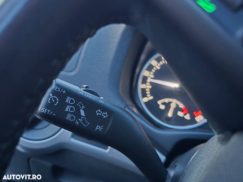 Skoda Octavia 2.0 TDI Business DSG - 22