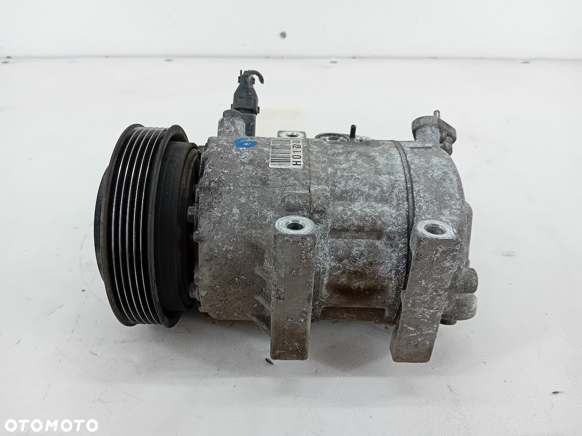 POMPA, SPRĘŻARKA KLIMATYZACJI HYUNDAI I30 I F500-AN6AA05 1.4 CVVT - 7
