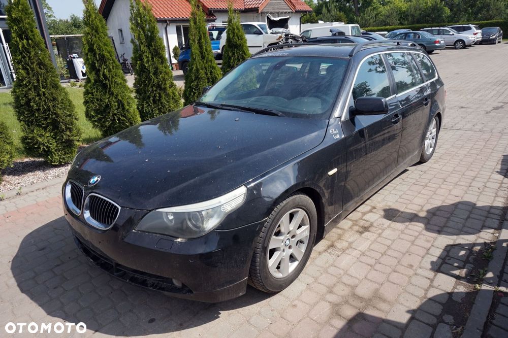 BMW 5 E61 KOMBI 2005 668 2.5 D M57D25 177KM GA6HP26Z CZARNY na części - 1