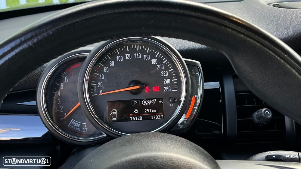 MINI 5 Portas One Auto - 18