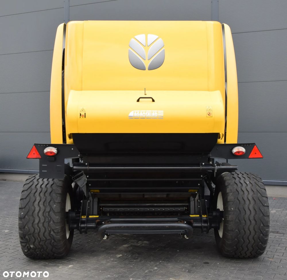 New Holland RB 150 - 7