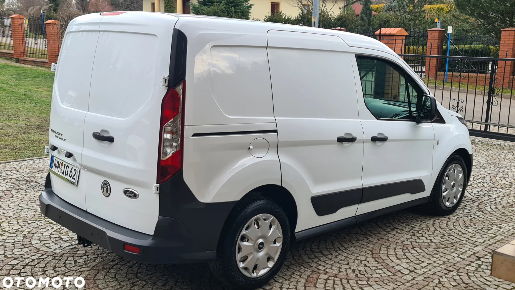 Ford TRANSIT CONNECT KLIMATYZACJA WEBASTO HAK PIĘKNY - 6