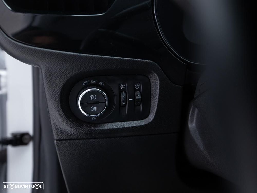 Opel Corsa-e Elegance - 16
