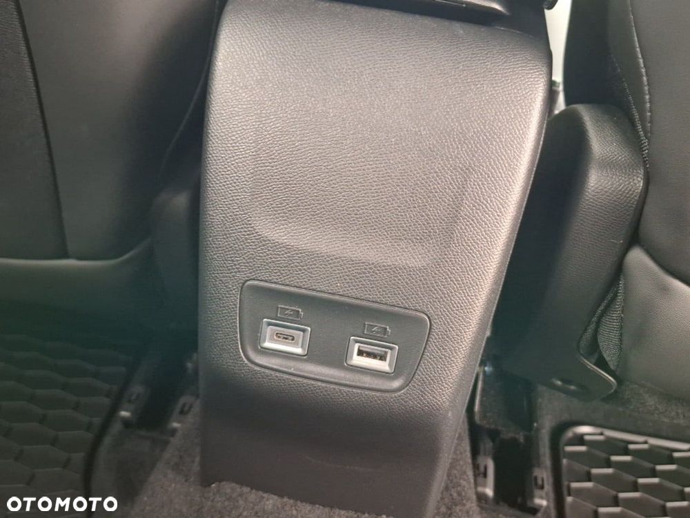 Peugeot 2008 1.2 PureTech GT S&S EAT8 - 20