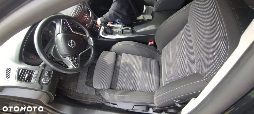 Opel Insignia 1.6 CDTI Cosmo ecoFLEX S&S - 8