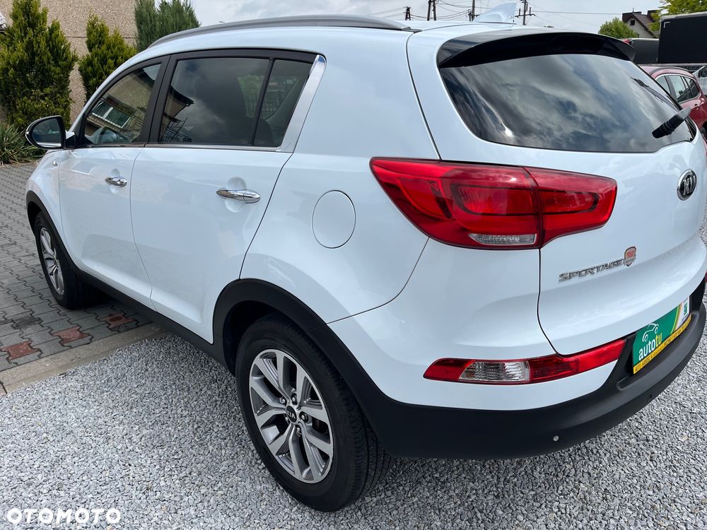 Kia Sportage 2.0 CRDI 4WD Fifa World Cup Edition - 4