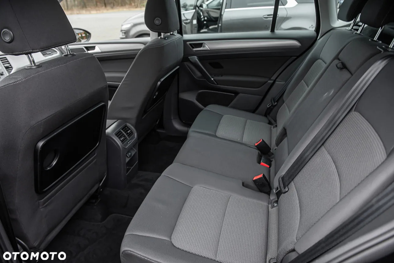Volkswagen Golf Sportsvan 1.6 TDI BlueMotion Technology Comfortline - 24