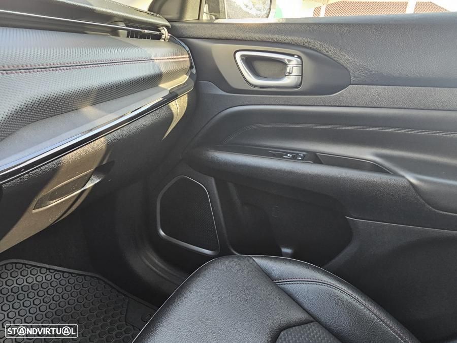 Jeep Compass 1.3 TG Trailhawk - 37