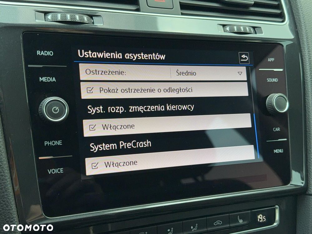 Volkswagen Golf Variant 1.5 TSI BMT Evo Comfortline - 27