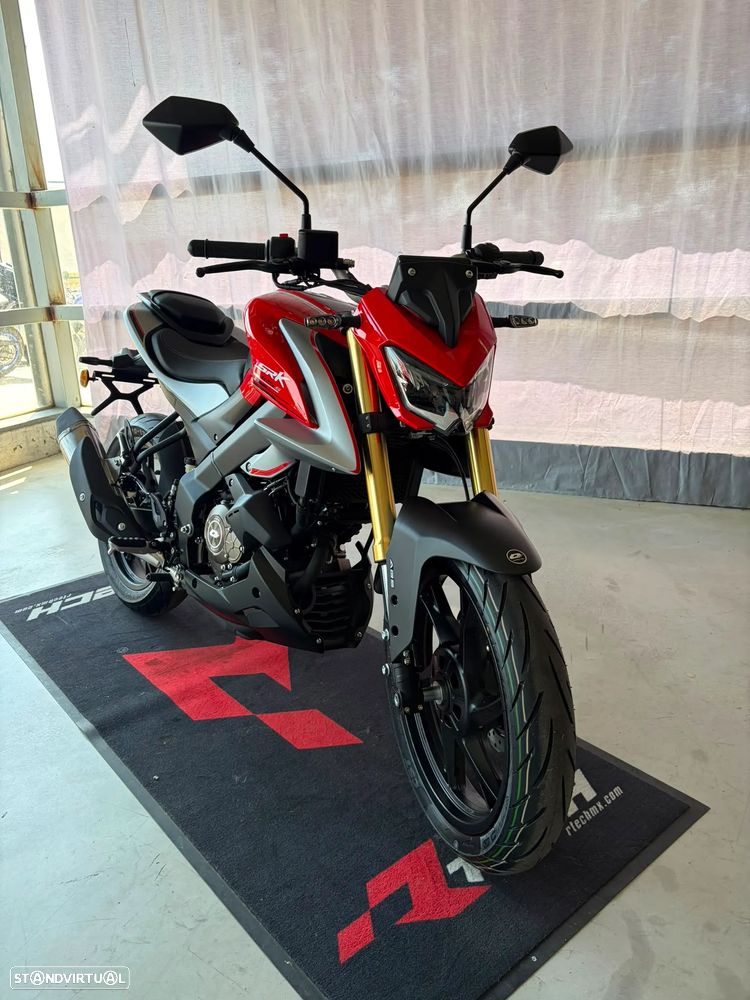 QJ Motor SRK 125S NOVIDADE - 1