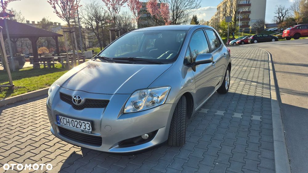 Toyota Auris 1.6 VVT-i Team - 6