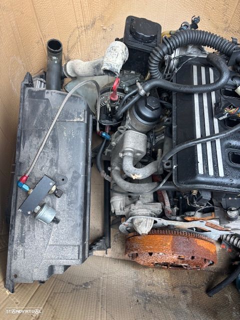 Motor BMW 320 D e36 - 2