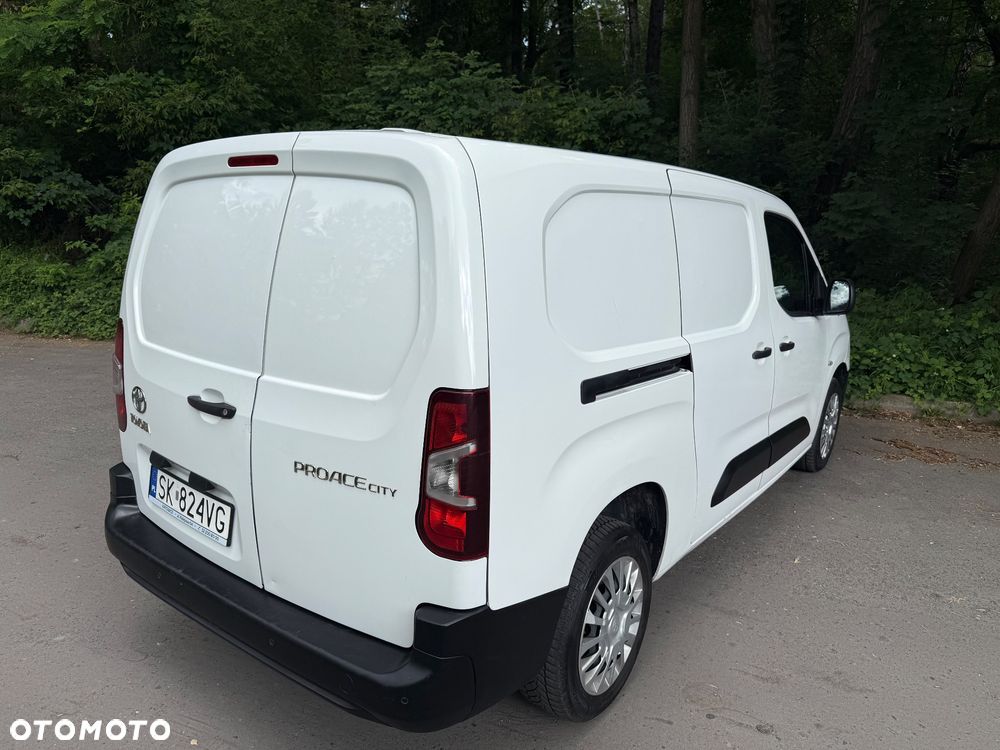 Toyota PROACE CITY - 8