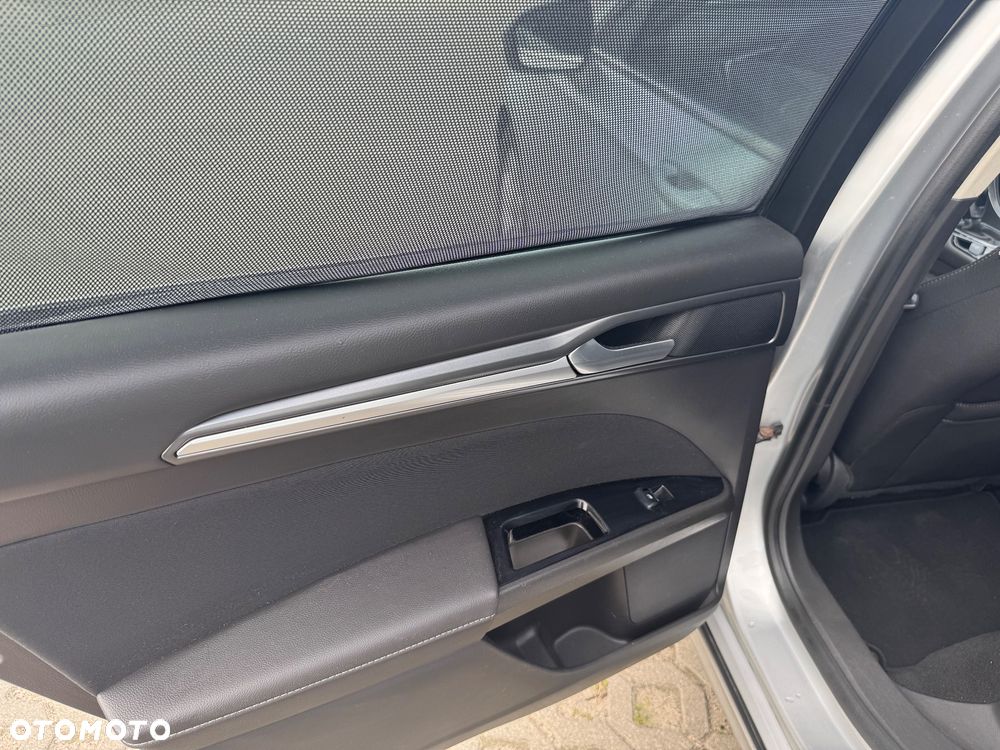 Ford Mondeo 2.0 TDCi Titanium PowerShift - 10