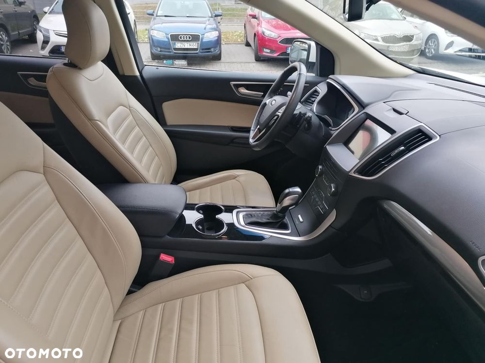 Ford Edge - 13