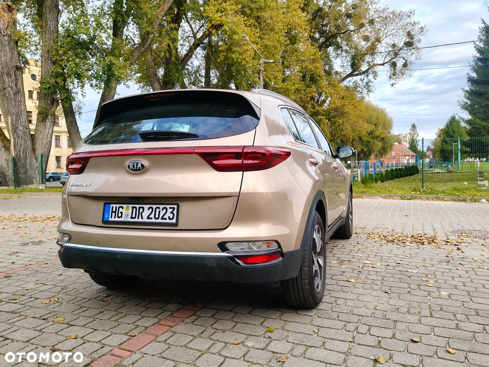 Kia Sportage 1.6 CRDI AWD DCT SPIRIT - 32